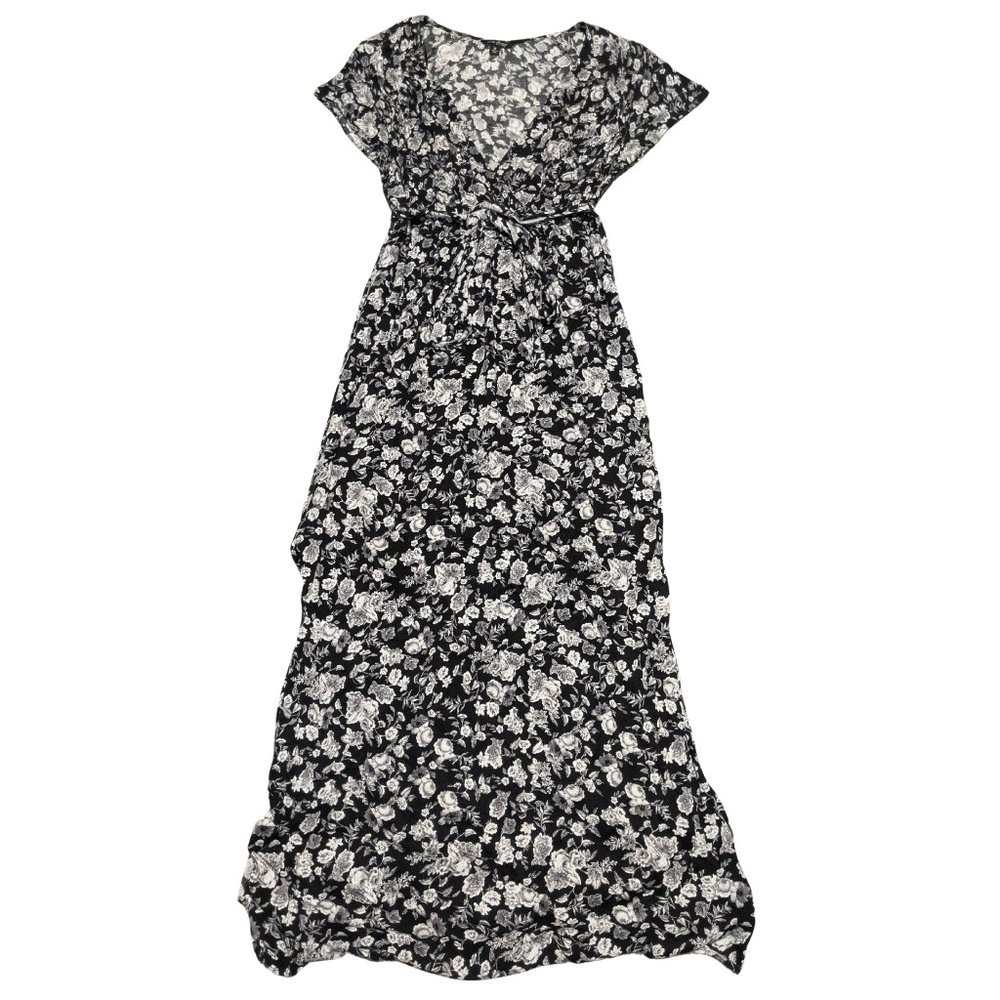 Comfortable, stylish black floral dress!